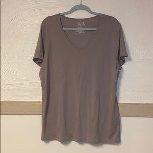 Time and Tru T-shirt